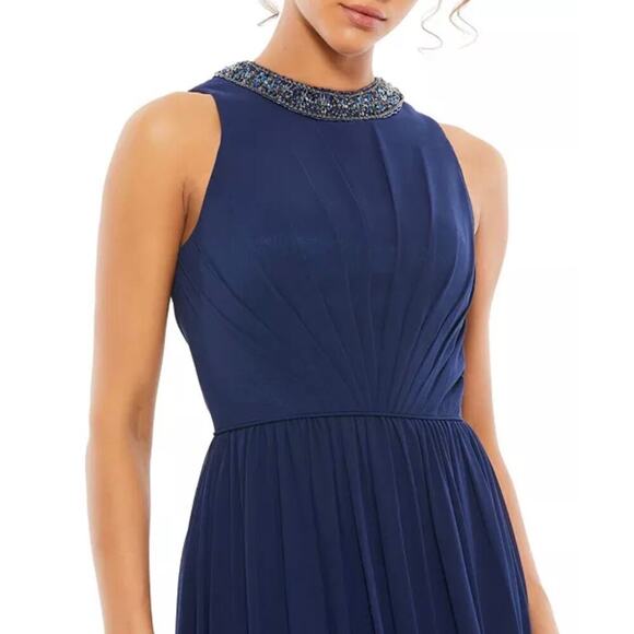 NEW NWT Mac Duggal Ieena Bejeweled Neckline Pleated Chiffon Gown Navy size 6 - Picture 2 of 7